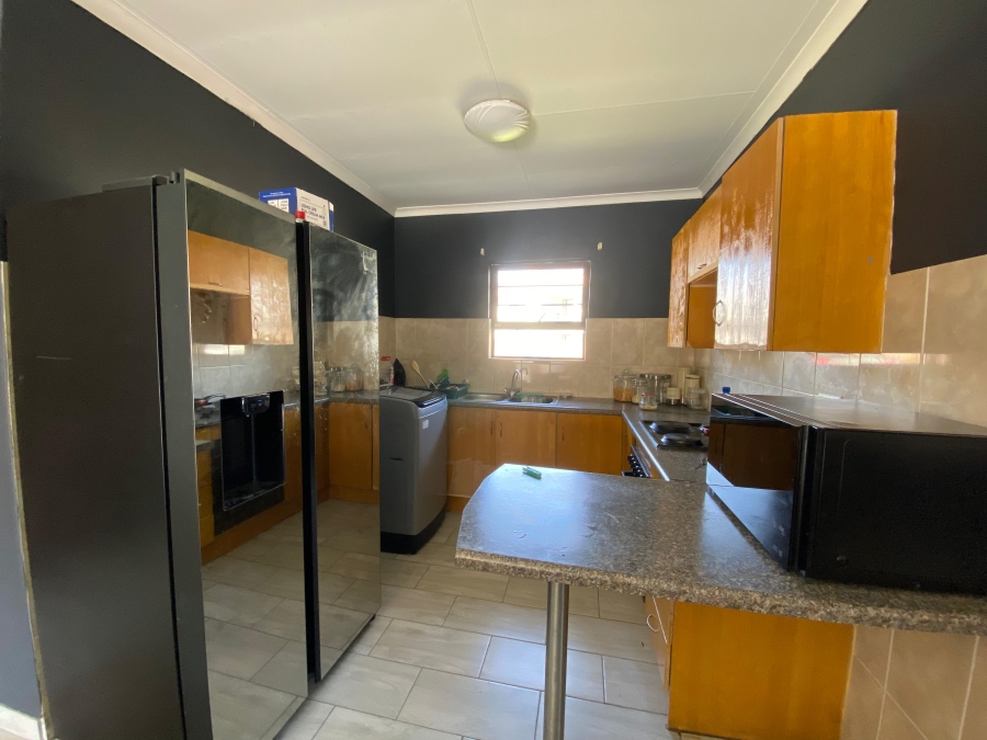 To Let 3 Bedroom Property for Rent in Parkrand Gauteng