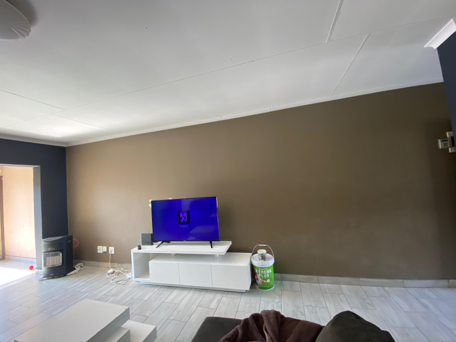To Let 3 Bedroom Property for Rent in Parkrand Gauteng
