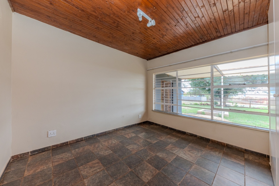 15 Bedroom Property for Sale in Eldorado Gauteng