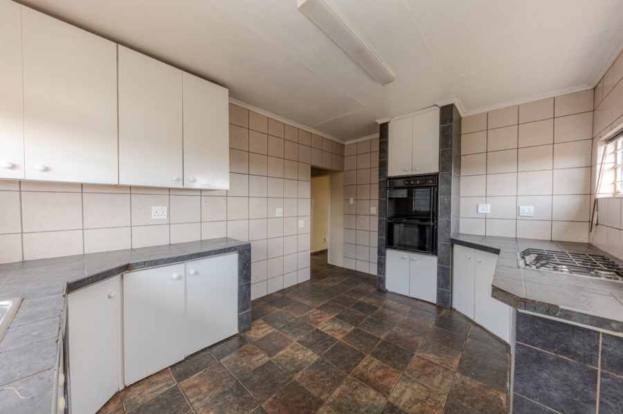 15 Bedroom Property for Sale in Eldorado Gauteng