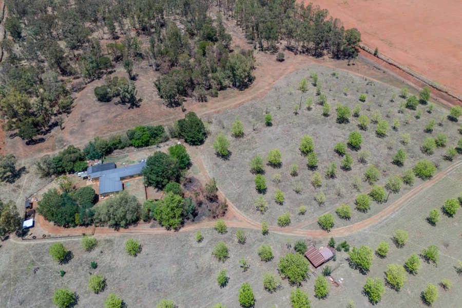15 Bedroom Property for Sale in Eldorado Gauteng