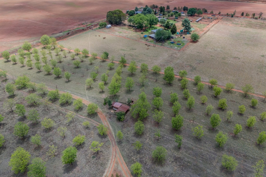 15 Bedroom Property for Sale in Eldorado Gauteng