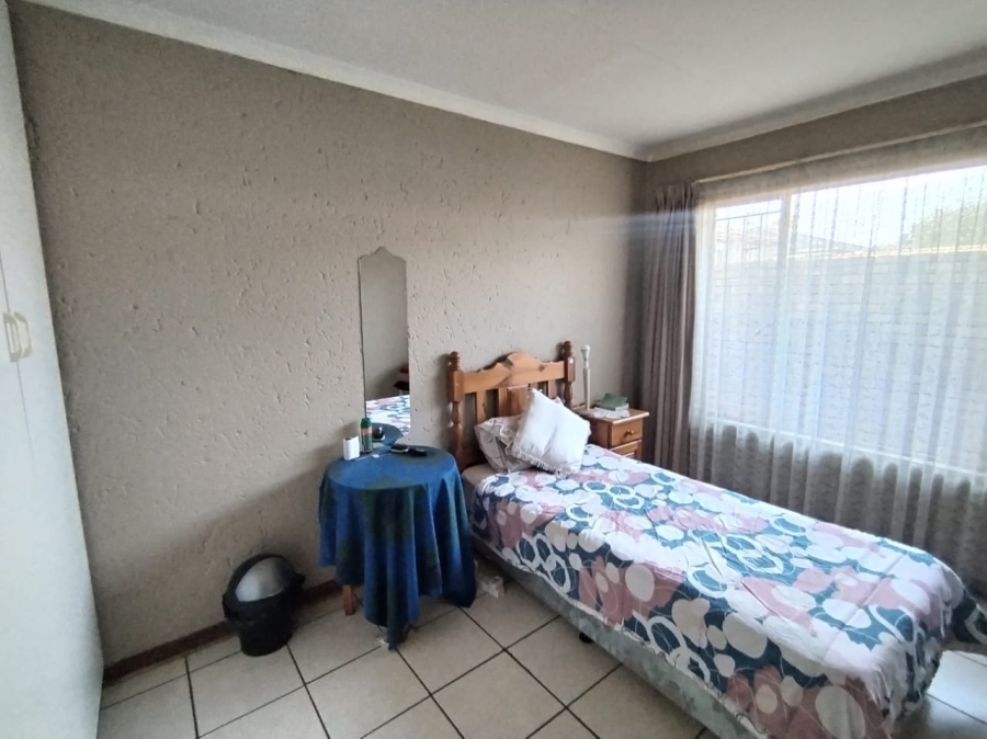 To Let 2 Bedroom Property for Rent in Brakpan Central Gauteng