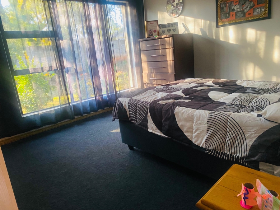 3 Bedroom Property for Sale in Three Rivers Gauteng