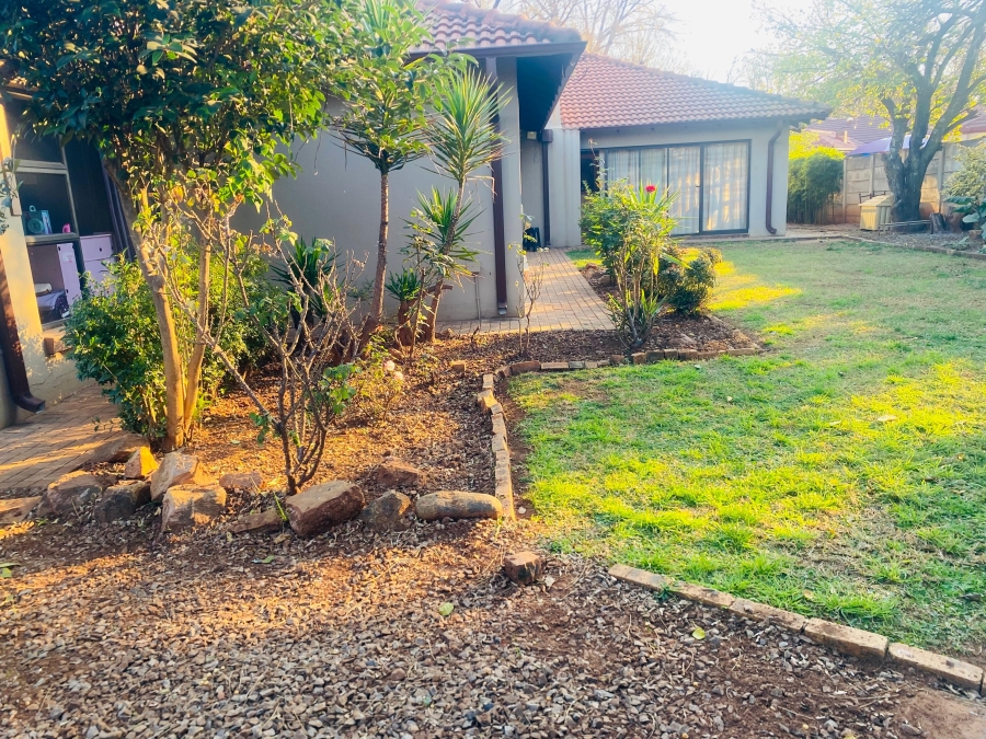 3 Bedroom Property for Sale in Three Rivers Gauteng