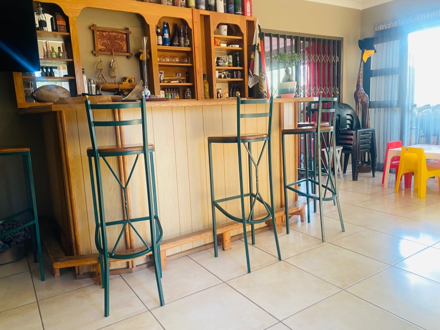 3 Bedroom Property for Sale in Three Rivers Gauteng