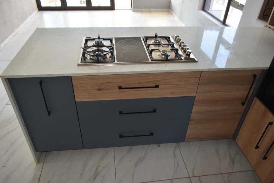 5 Bedroom Property for Sale in Roodepark Eco Estate Gauteng