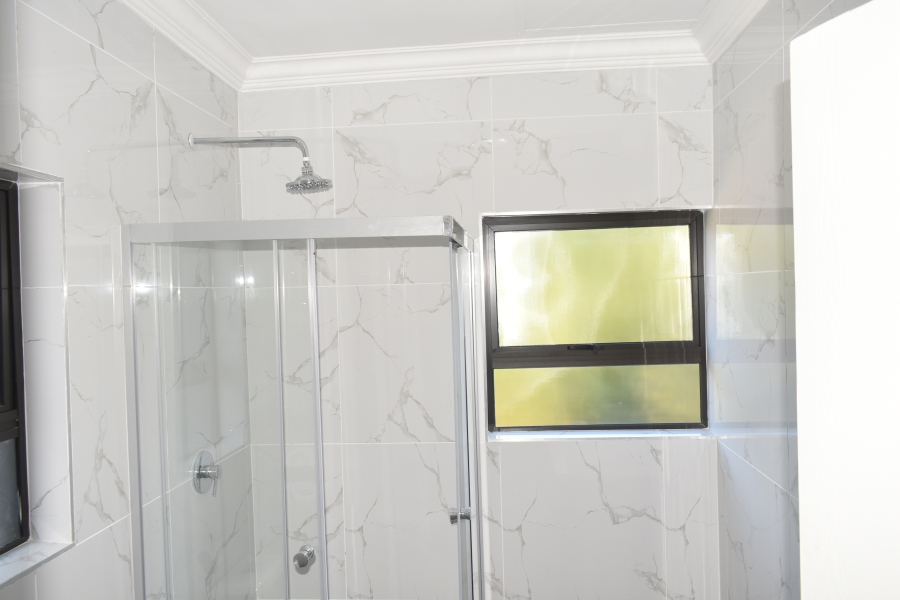 5 Bedroom Property for Sale in Roodepark Eco Estate Gauteng