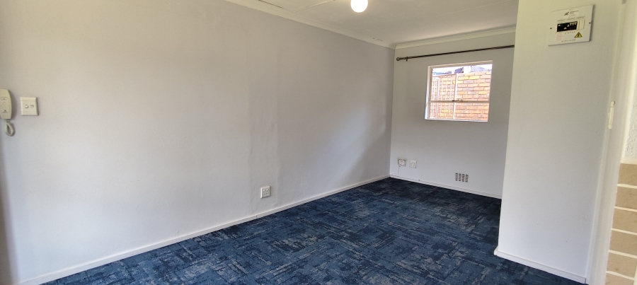 To Let 1 Bedroom Property for Rent in Randpark Ridge Gauteng