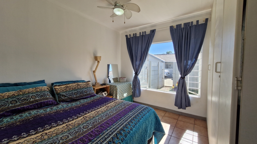 2 Bedroom Property for Sale in Rooihuiskraal North Gauteng