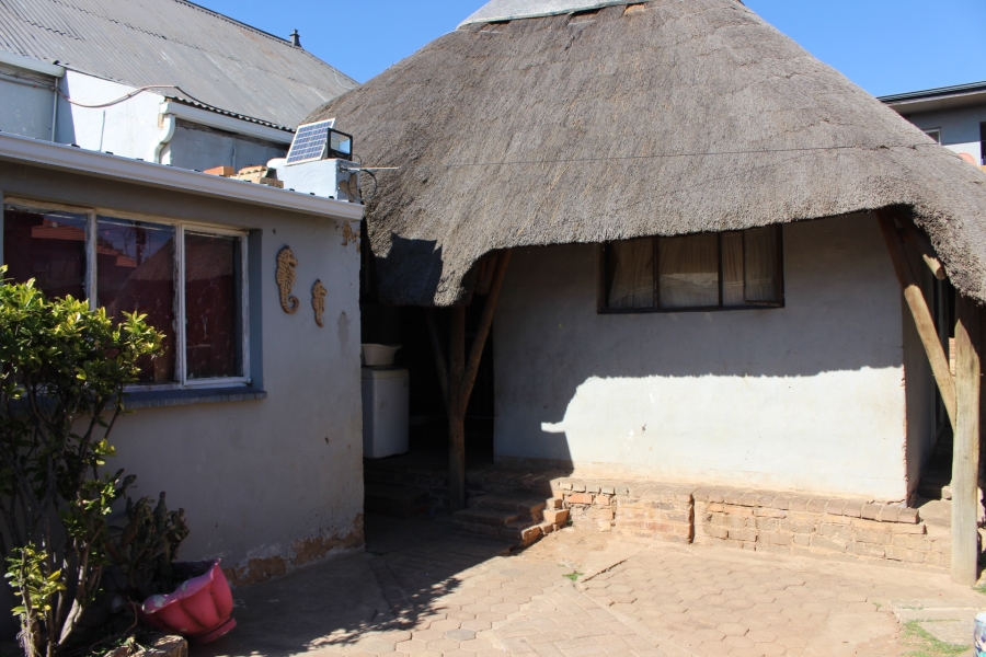 7 Bedroom Property for Sale in Roodepoort Central Gauteng
