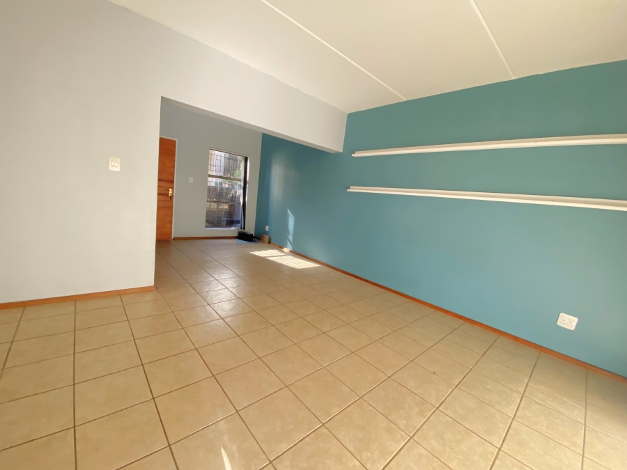 2 Bedroom Property for Sale in Sugar Bush Estate Gauteng