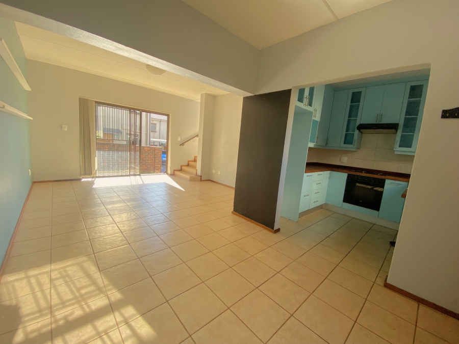 2 Bedroom Property for Sale in Sugar Bush Estate Gauteng