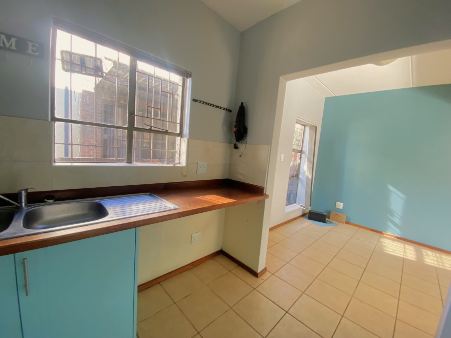 2 Bedroom Property for Sale in Sugar Bush Estate Gauteng