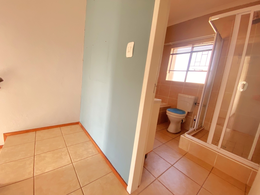 2 Bedroom Property for Sale in Sugar Bush Estate Gauteng