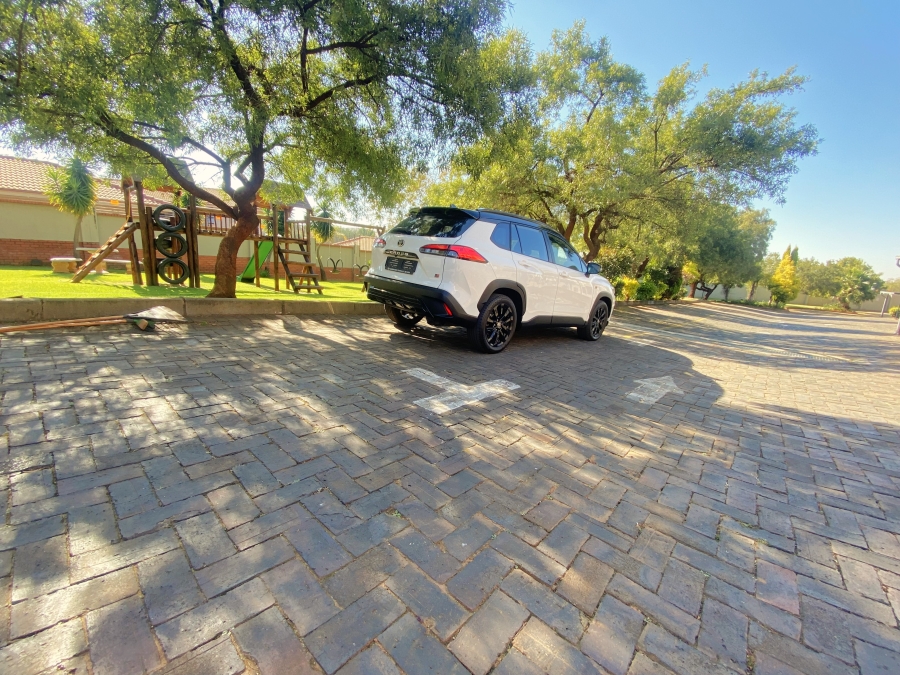 2 Bedroom Property for Sale in Sugar Bush Estate Gauteng