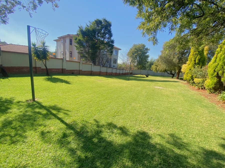 2 Bedroom Property for Sale in Sugar Bush Estate Gauteng