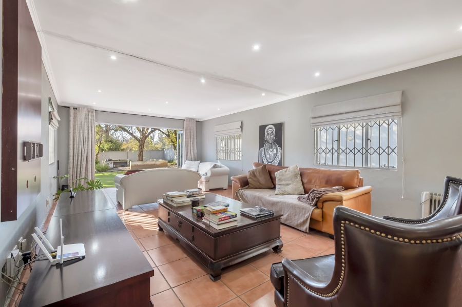 4 Bedroom Property for Sale in Wendywood Gauteng
