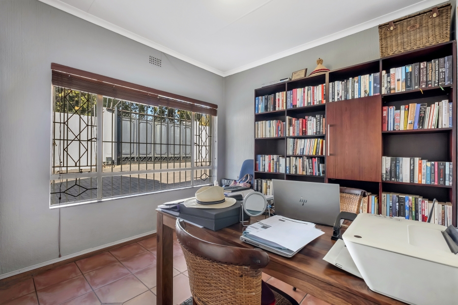4 Bedroom Property for Sale in Wendywood Gauteng