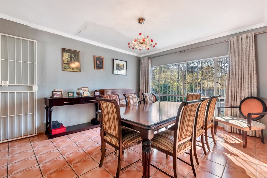 4 Bedroom Property for Sale in Wendywood Gauteng