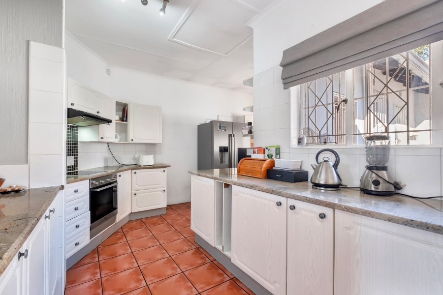 4 Bedroom Property for Sale in Wendywood Gauteng