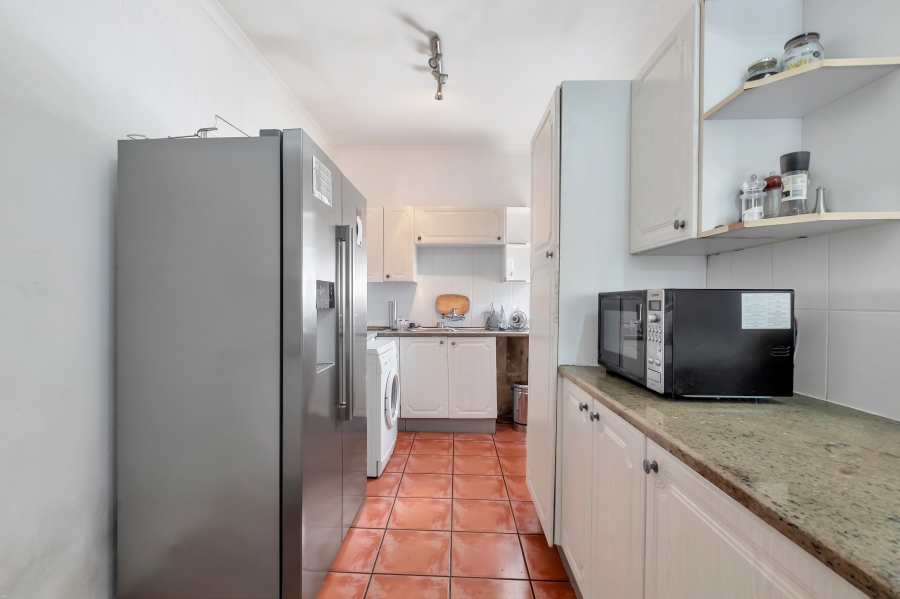 4 Bedroom Property for Sale in Wendywood Gauteng