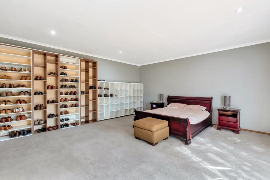4 Bedroom Property for Sale in Wendywood Gauteng