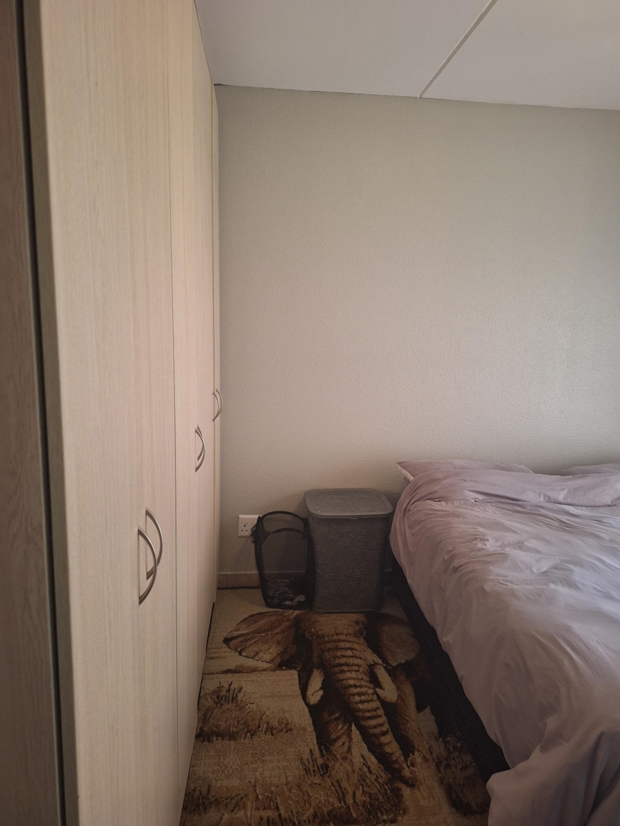 2 Bedroom Property for Sale in Albemarle Gauteng