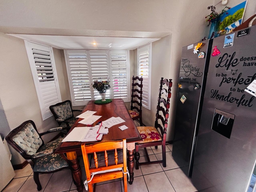 2 Bedroom Property for Sale in Rant En Dal Gauteng