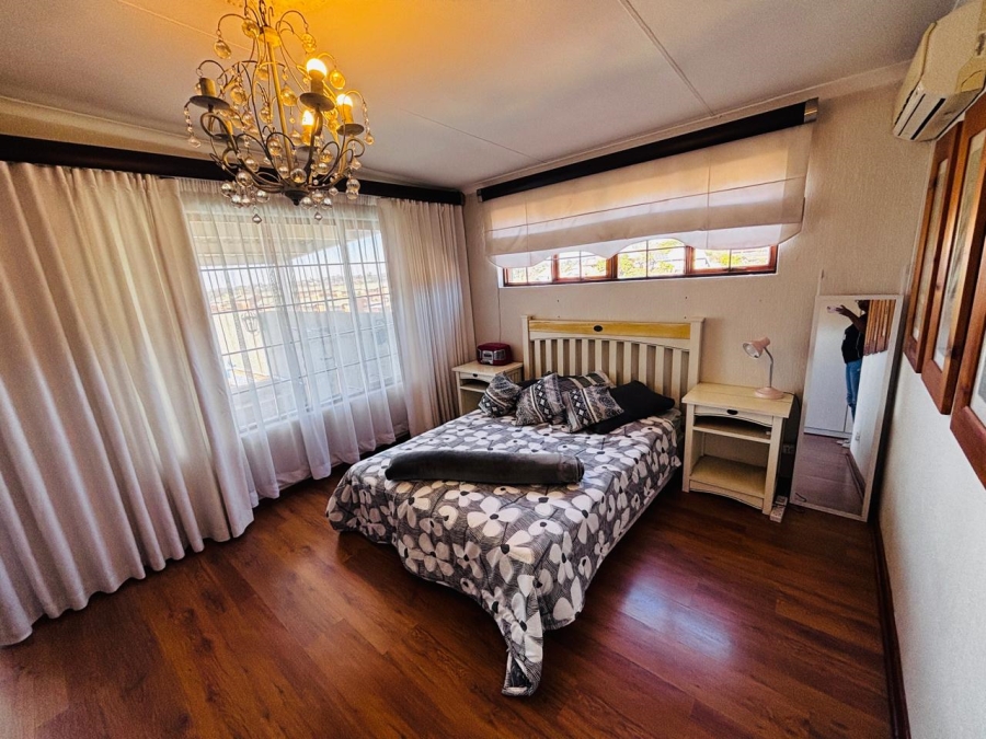 2 Bedroom Property for Sale in Rant En Dal Gauteng
