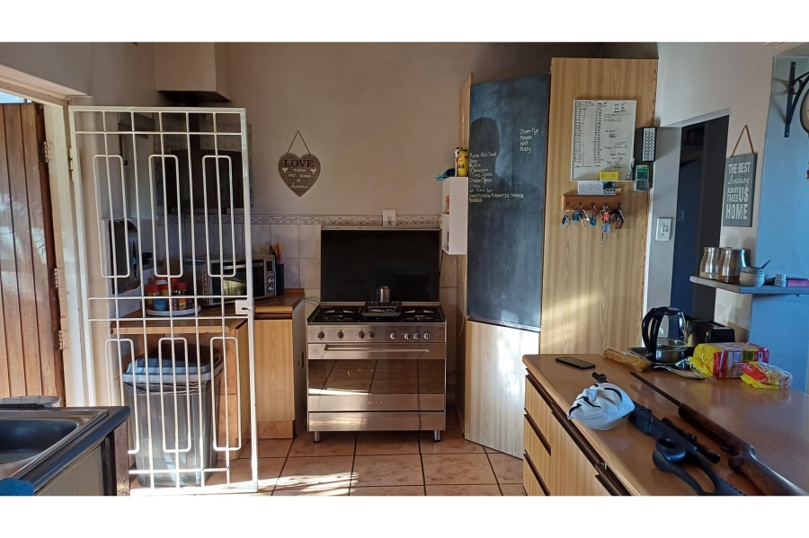 3 Bedroom Property for Sale in Casseldale Gauteng