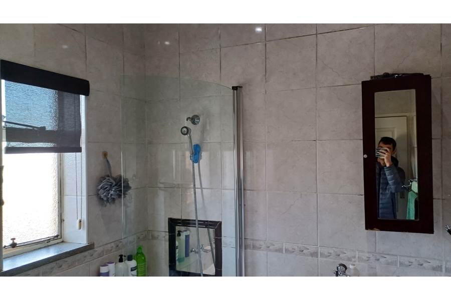 3 Bedroom Property for Sale in Casseldale Gauteng