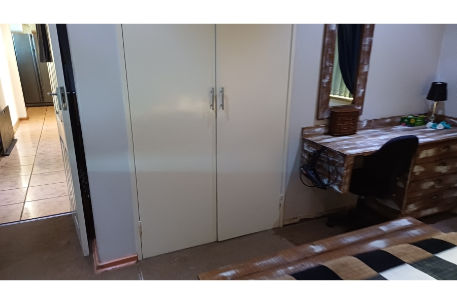 3 Bedroom Property for Sale in Casseldale Gauteng