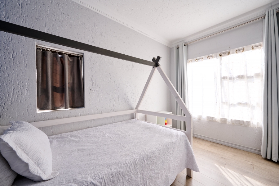 3 Bedroom Property for Sale in Halfway Gardens Gauteng