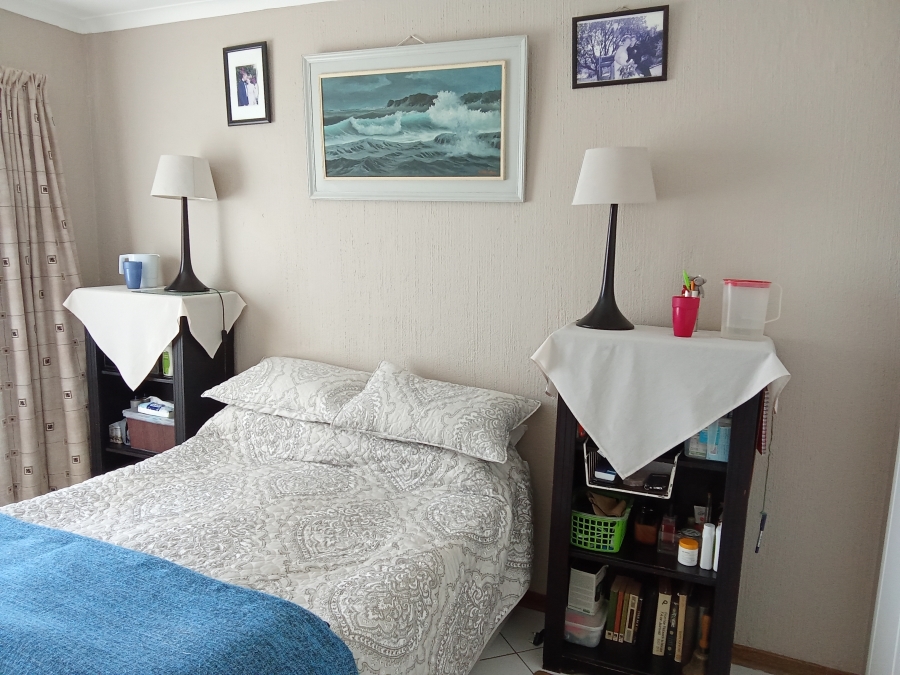 3 Bedroom Property for Sale in Helderkruin Gauteng
