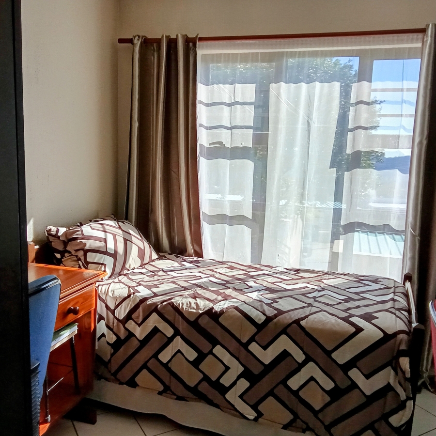 3 Bedroom Property for Sale in Helderkruin Gauteng