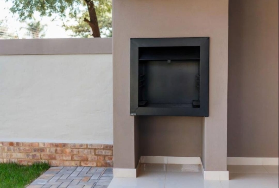 3 Bedroom Property for Sale in Montana Gauteng
