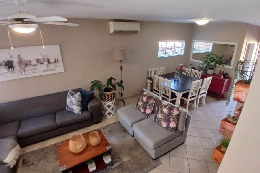 To Let 3 Bedroom Property for Rent in Sinoville Gauteng