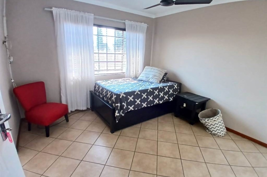 To Let 3 Bedroom Property for Rent in Sinoville Gauteng