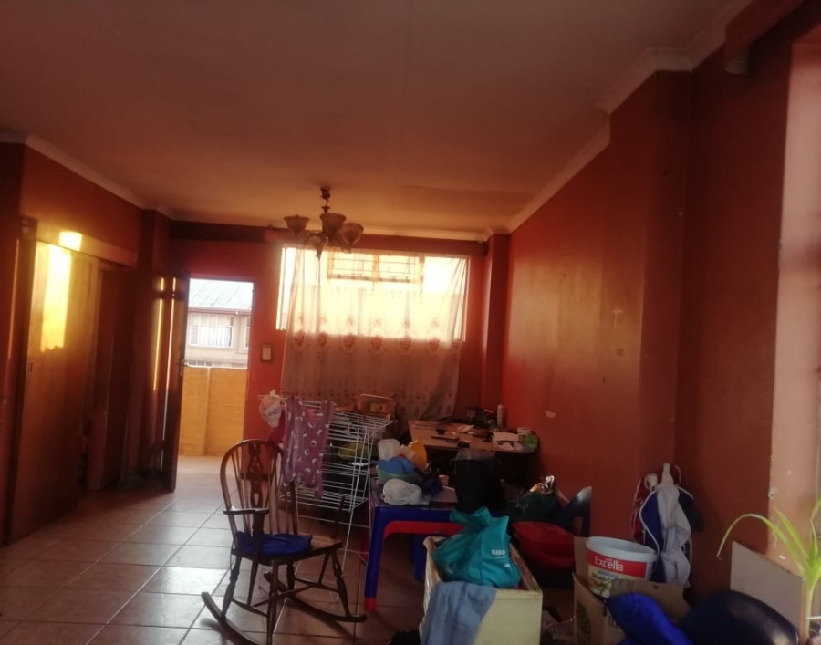 2 Bedroom Property for Sale in Pretoria West Gauteng