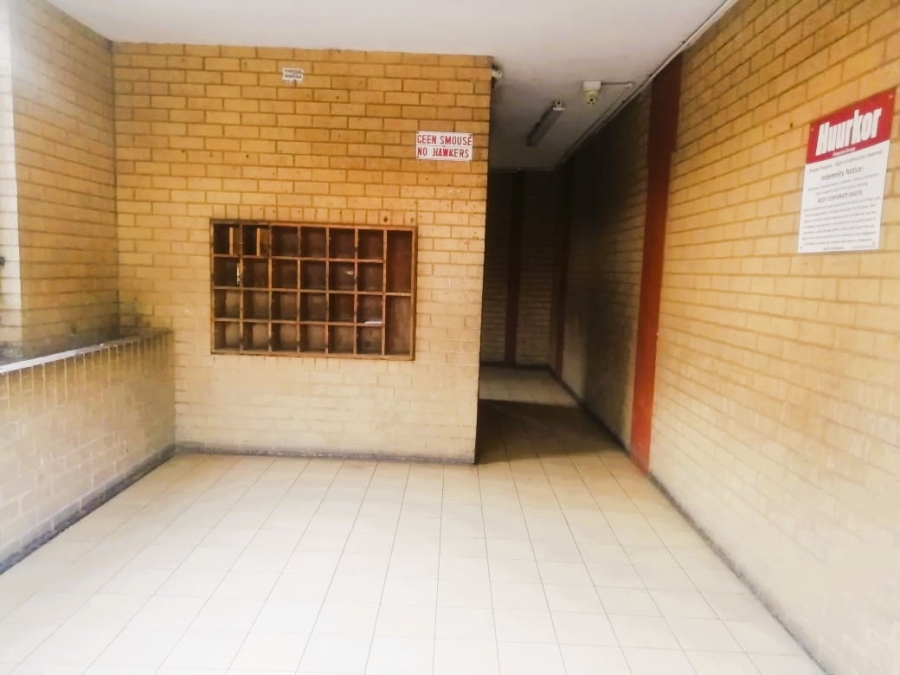 2 Bedroom Property for Sale in Pretoria West Gauteng