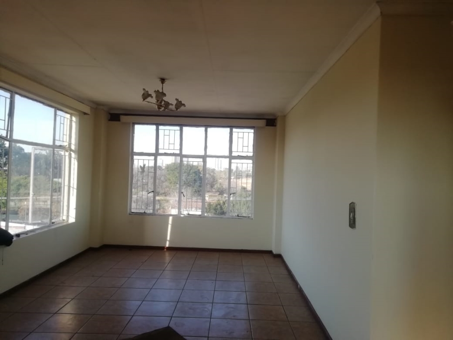 2 Bedroom Property for Sale in Pretoria West Gauteng
