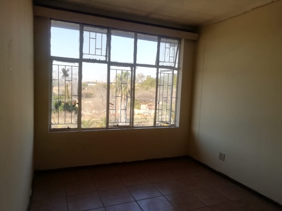 2 Bedroom Property for Sale in Pretoria West Gauteng
