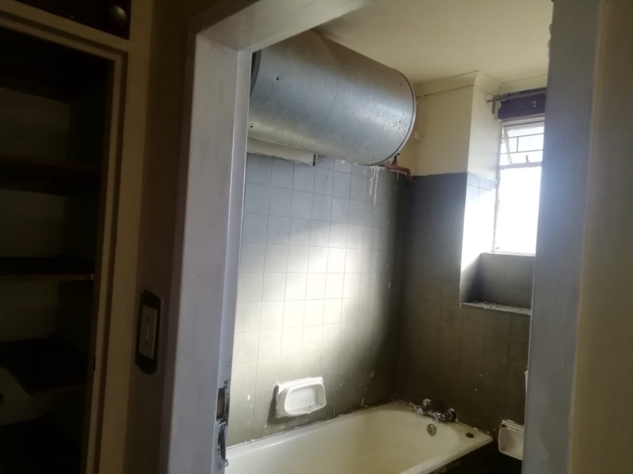 2 Bedroom Property for Sale in Pretoria West Gauteng