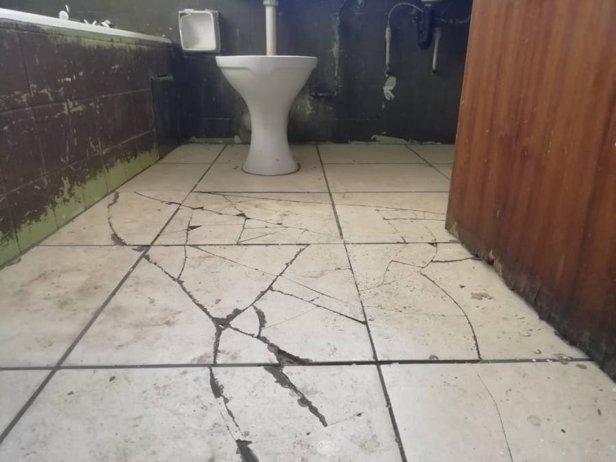 2 Bedroom Property for Sale in Pretoria West Gauteng