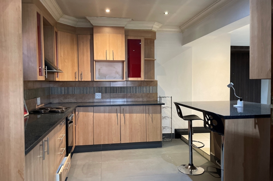 4 Bedroom Property for Sale in Olievenhoutbosch Gauteng