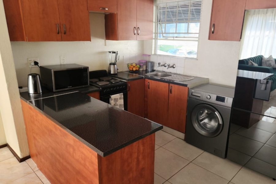 1 Bedroom Property for Sale in Bramley View Gauteng
