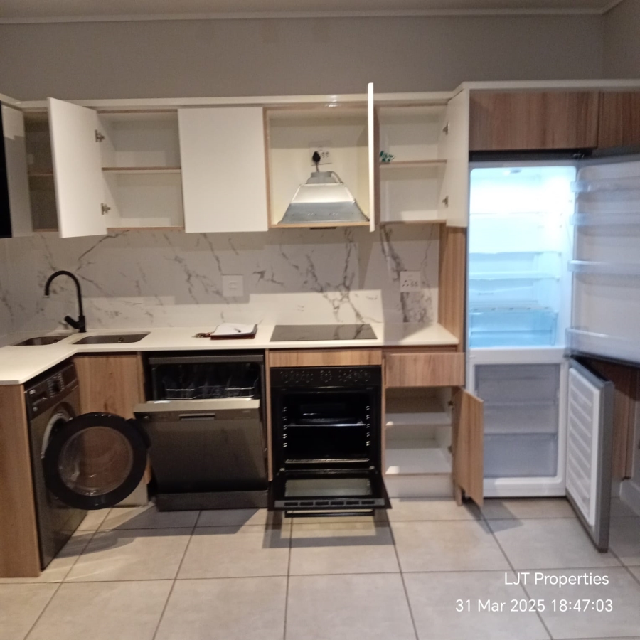 To Let 1 Bedroom Property for Rent in Waterfall Gauteng