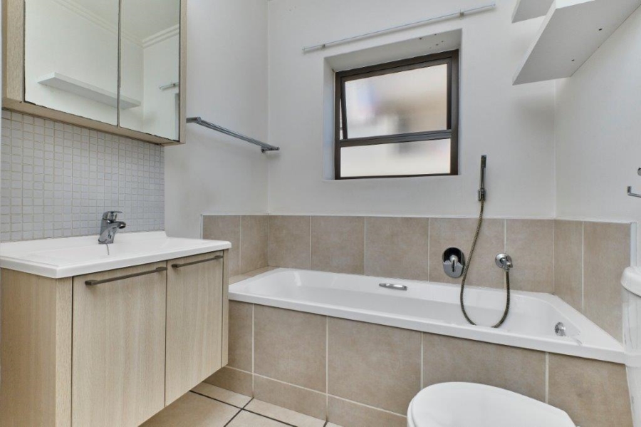 2 Bedroom Property for Sale in Douglasdale Gauteng