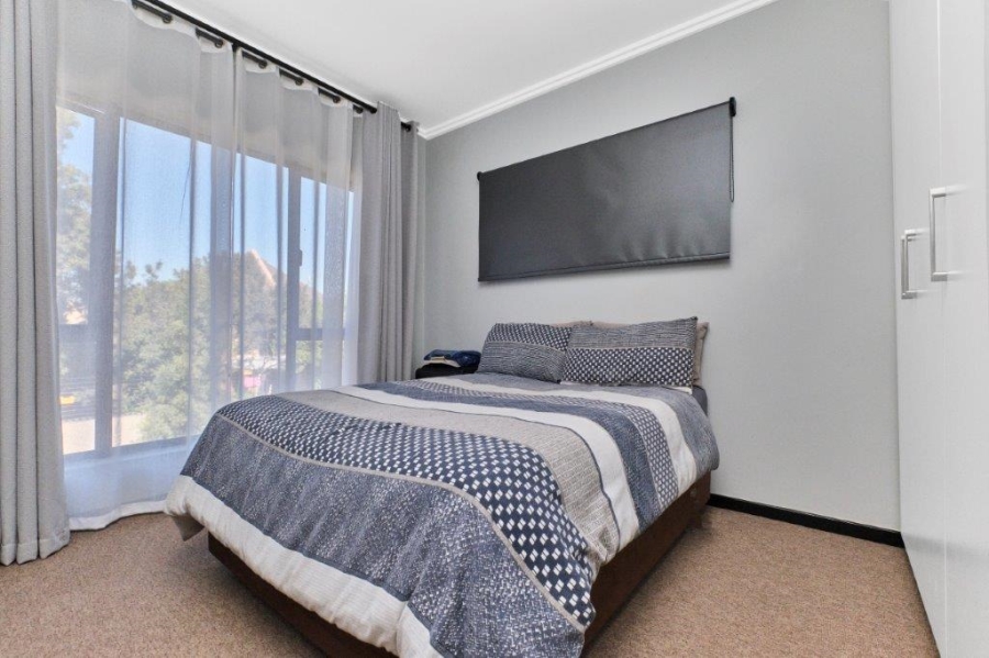 2 Bedroom Property for Sale in Douglasdale Gauteng
